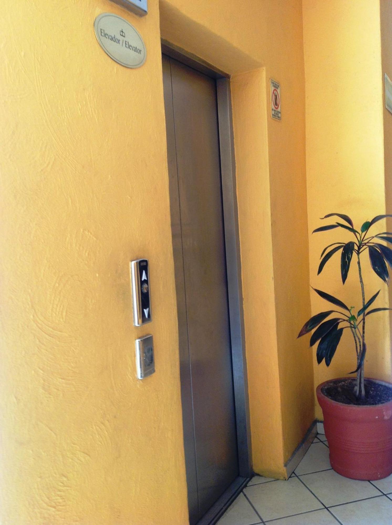 Plaza Jardin Hotel Tequila Kültér fotó