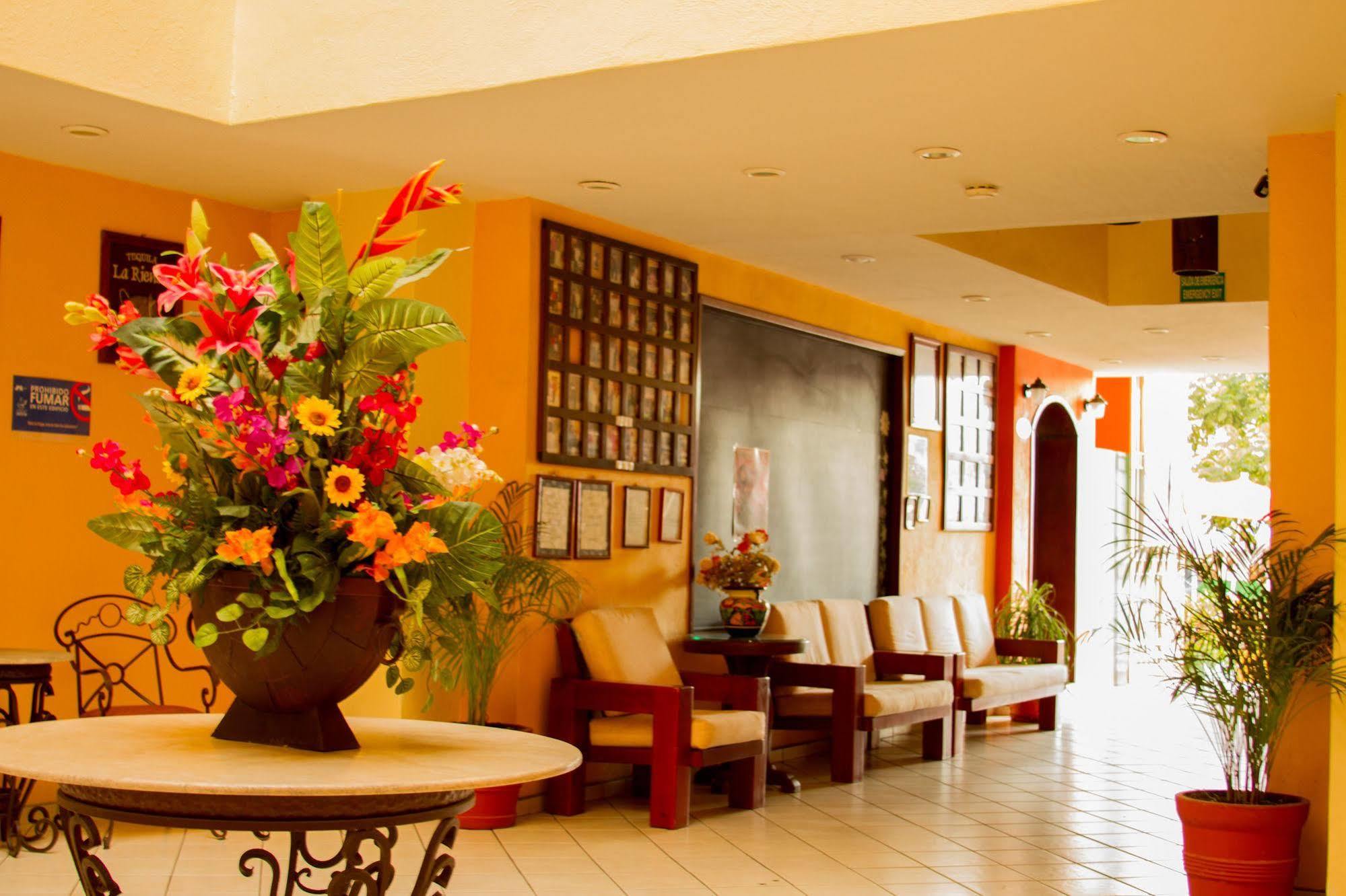 Plaza Jardin Hotel Tequila Kültér fotó