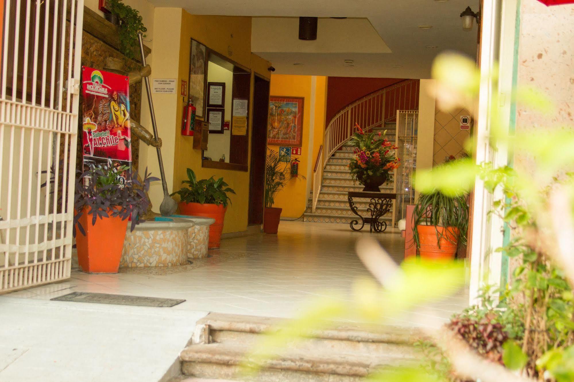 Plaza Jardin Hotel Tequila Kültér fotó